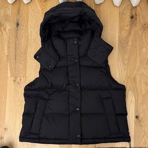 Wunder Puff 600-Down-Fill Cropped Vest